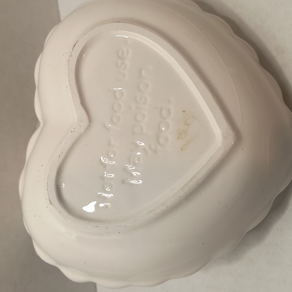 b97 Vintage ceramic Angle soap dish 5x5x3 inch - Picture 2 of 3